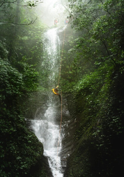 Descending the Dajianshan Falls.