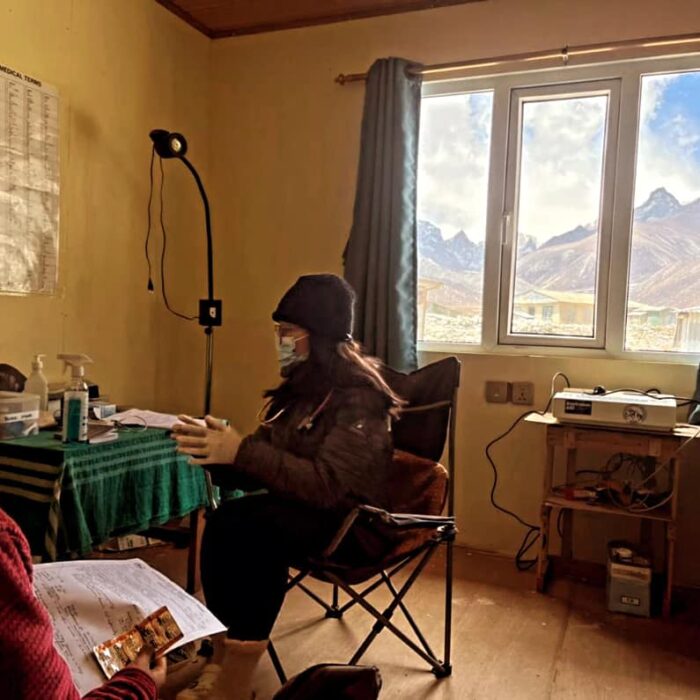 Dr. Shreyasi Karki at work in the HRA's aid post in Pheriche last weekend.