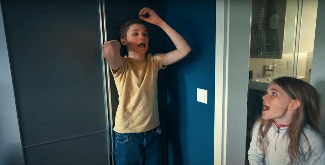 two kids yelling