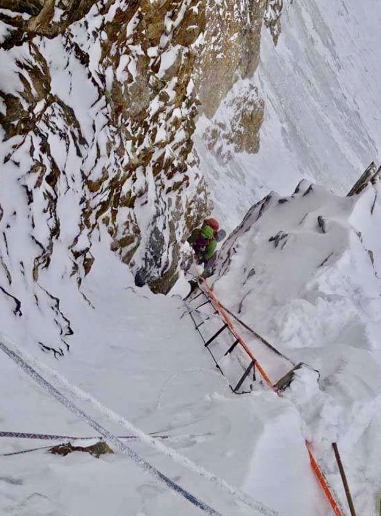 House's Chimney on K2.