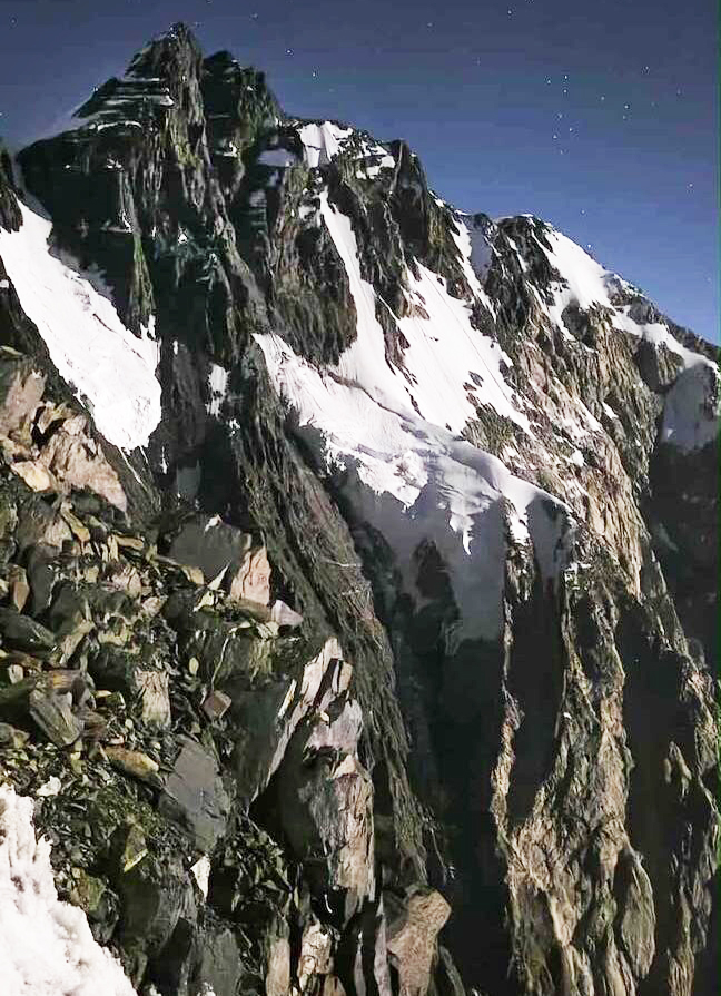 portrait of Koh-e Langar peak, Hindu Kush