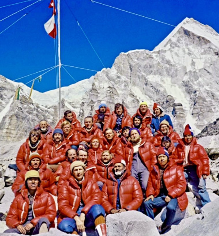 The Polish Everest winter team.