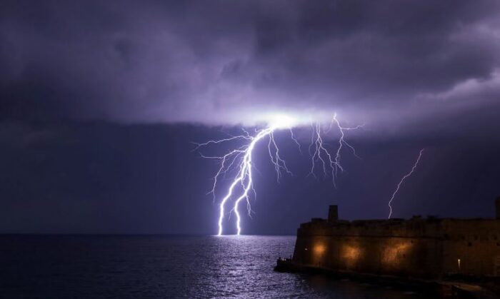 superbolt