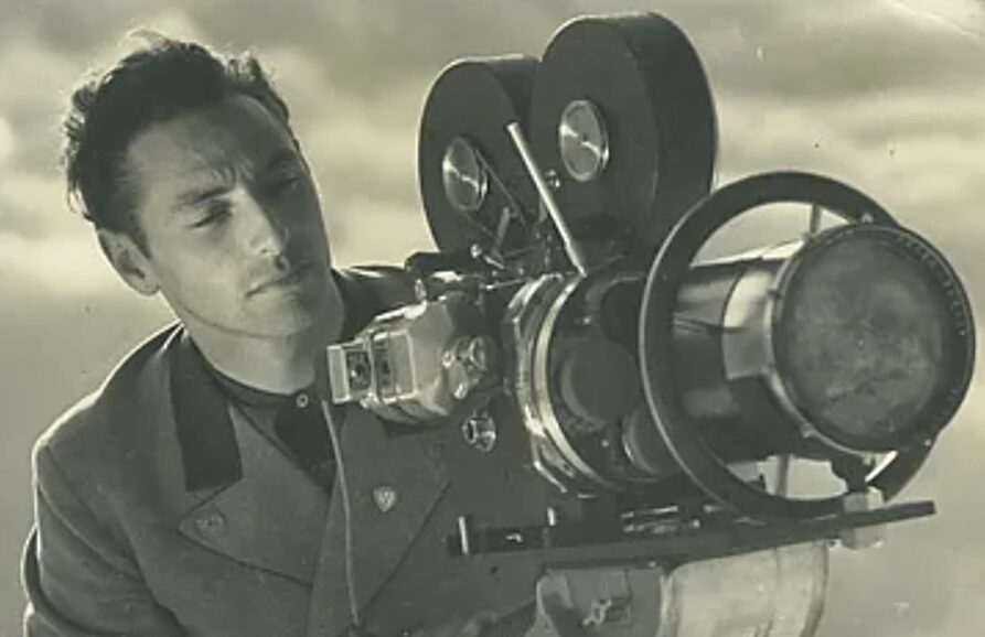 Hans Ertl.