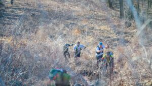 People running uphill